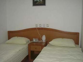 Omega Ambasador Hotel SJJ Kamer foto